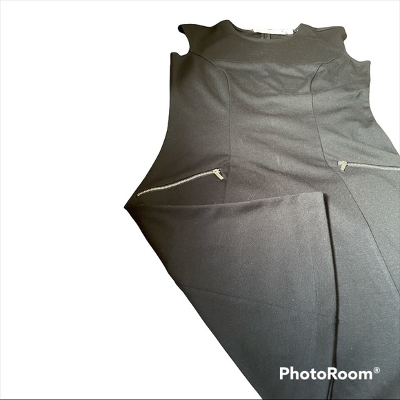 NY&C Stretch black sleeveless dress 2 silver zipped pockets MRSP $64.95. Size S - Picture 3 of 5